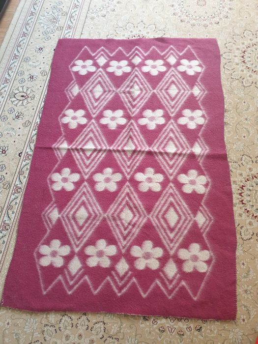 Одеяла матрасы продам