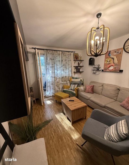 4 camere, et 1/4, 86mp-Drumul Taberei, Mall Plaza — fotografia 1