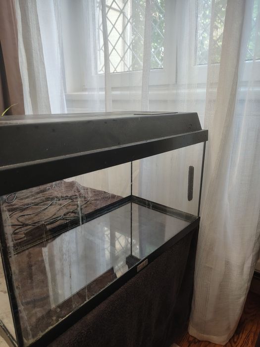 Vand acvariu cu accesorii Juvel 60x30x30