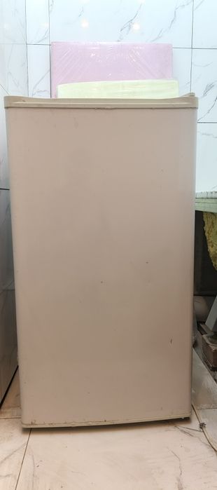 Холодильник маленький