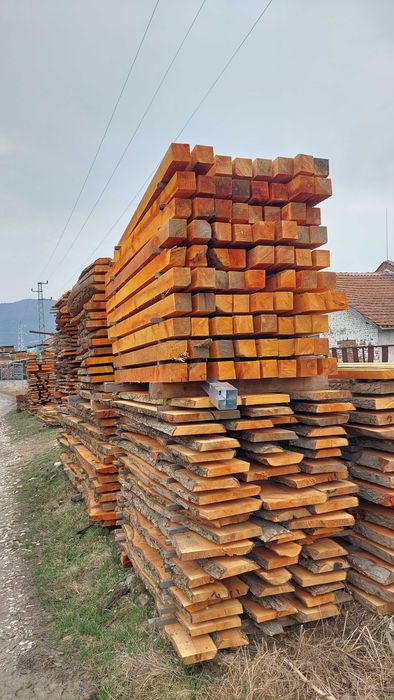 Продавам сухи талпи от Елша различни дебелини