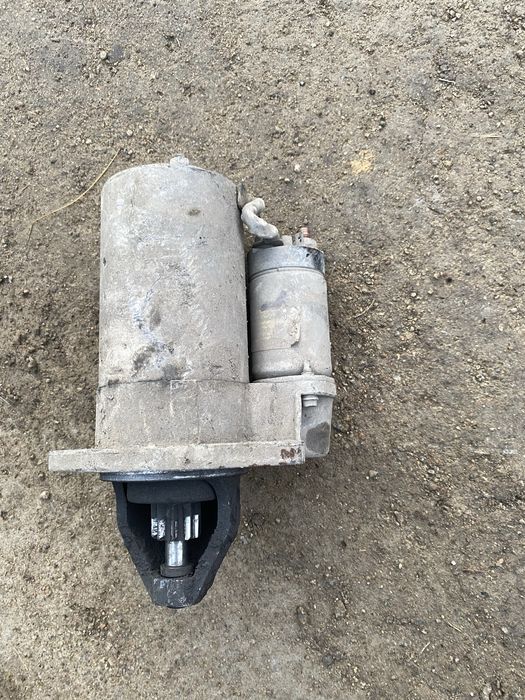 Продам стартер на ваз