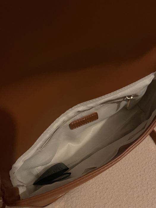 Нова кафява дамска чанта