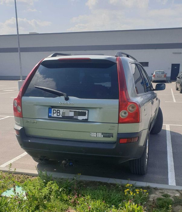 Волво XC90 / десен волан