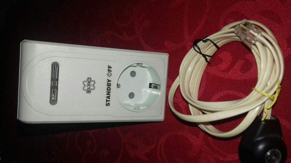 Vând priza Alro SK2 cu cablu și senzor acționată cu telecomanda/TV,AC