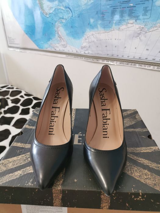 Продам туфли Sasha Fabiani 38 размер