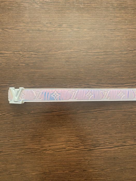 Curea Luis Vuitton Prism