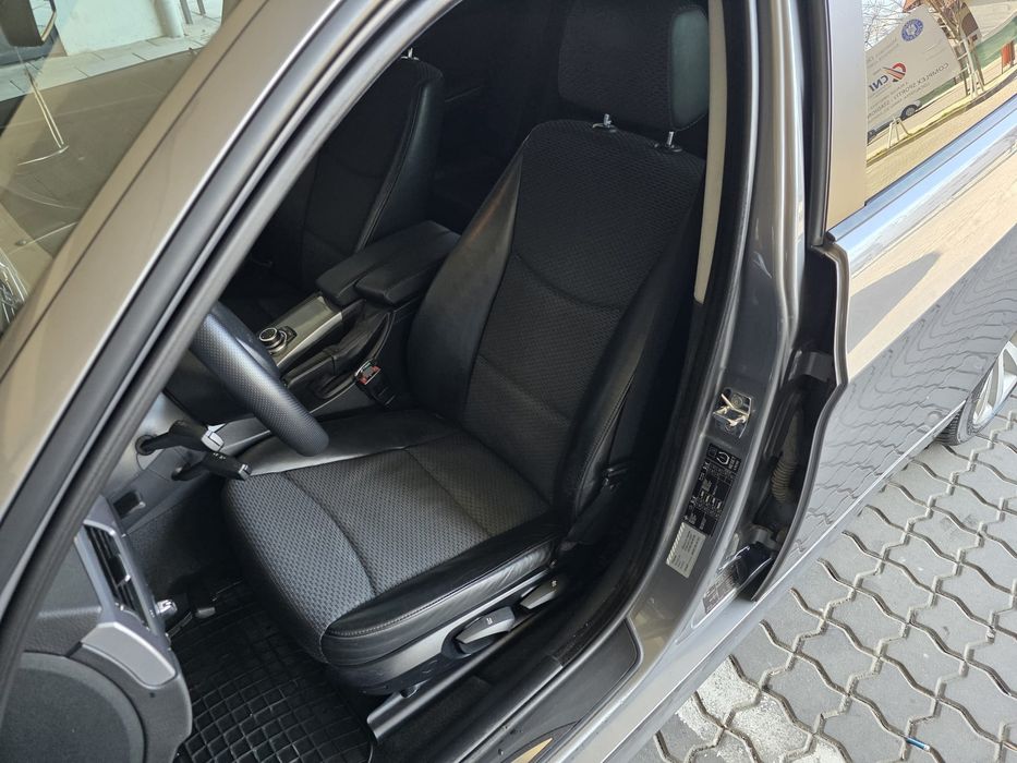 Bmw Seria 3 e91 143 cp mașina personala
