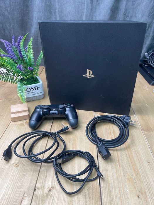 Playstation 4pro 1tb б/у