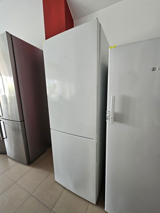 Хладилник с фризер Siemens