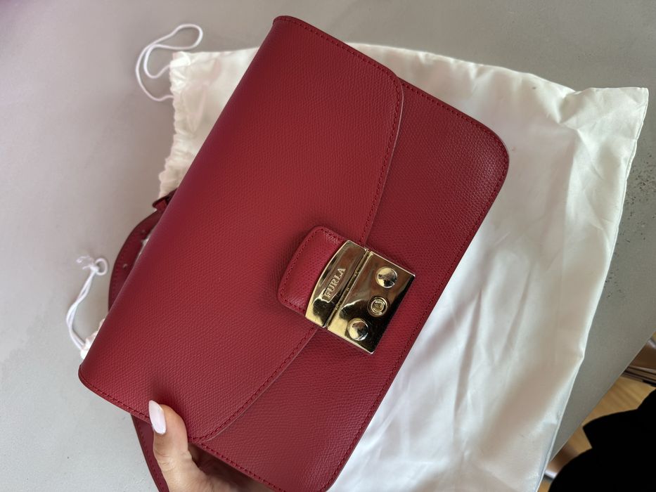 Чанта Furla червена