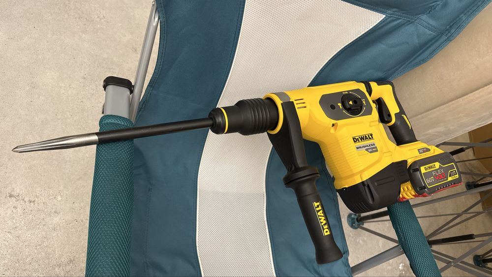 Новый DEWALT DCH 481 SDS MAX FlexVolt