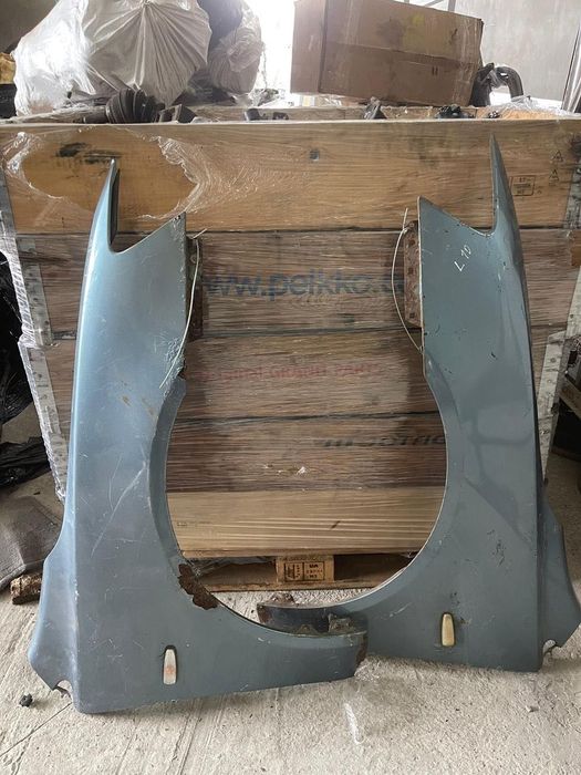 Передние Крылья Митсубиси Лансер 10