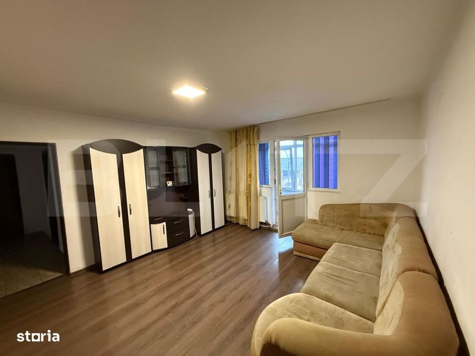 Apartament de vanzare, 52 mp, zona Micro 11