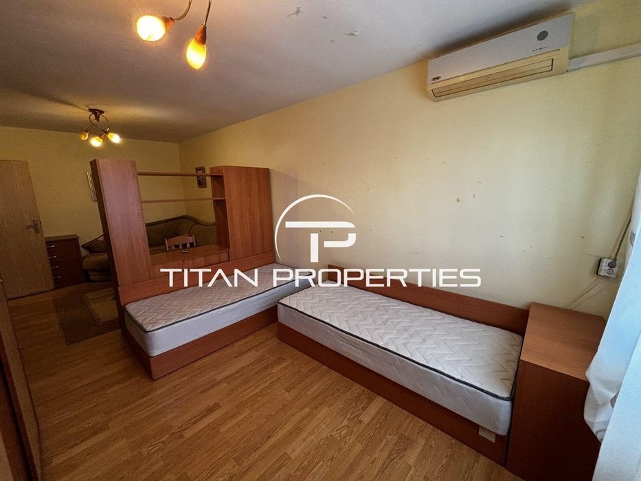 Дава се под наем Двустаен апартамент в Бургас, Лазур - 65 кв.м за 357 € - Снимка #2