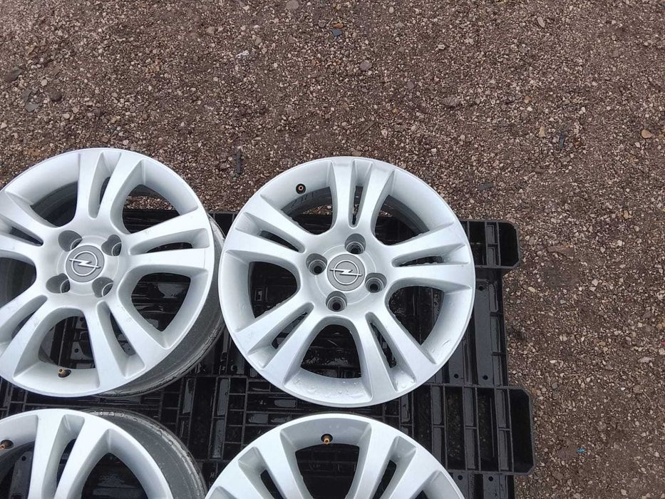 4бр.Оригинални алуминиеви джанти 15цола 4x100 за Opel Corsa D,E,Aveo