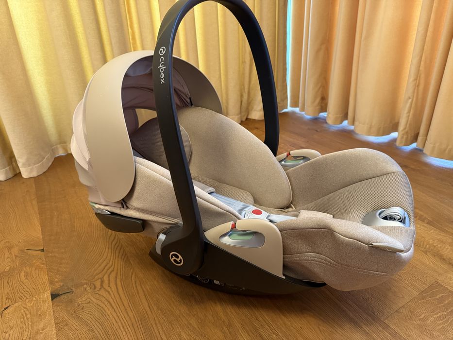 Scoică auto CYBEX CLOUD T i-size + bază ISOFIX