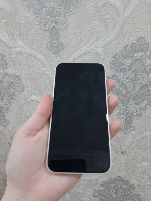 Продам Айфон 12 мини