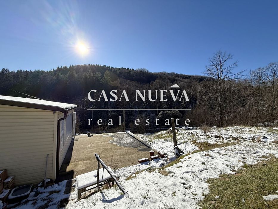 Парцел в с.Клисура, гр.Банкя