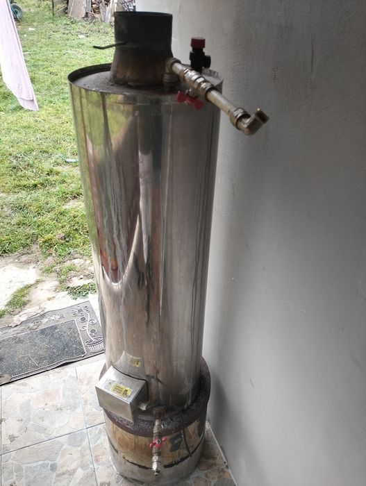 Vand boiler de inox pe lemne