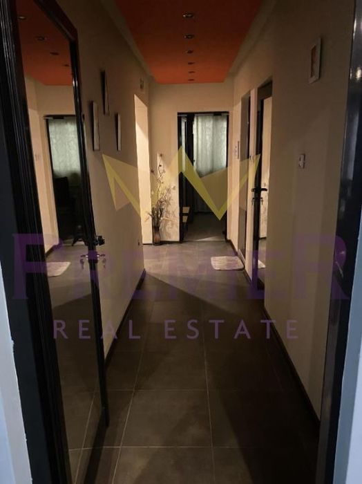 Продава се Тристаен апартамент в Варна, Автогара - 92 кв.м за 940 €/кв.м - Снимка #8