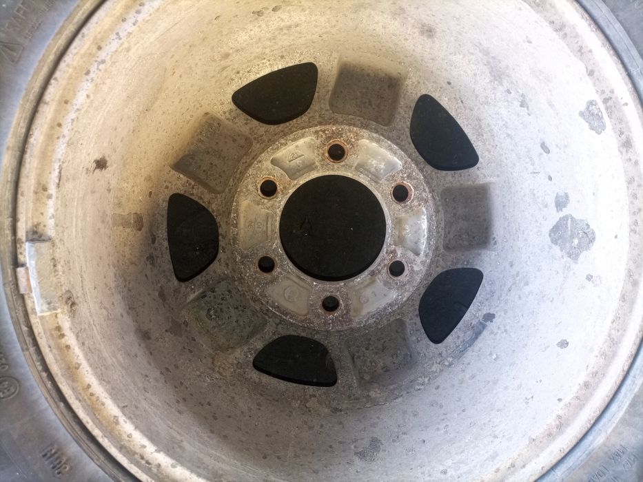 Продам диски на nissan terrano