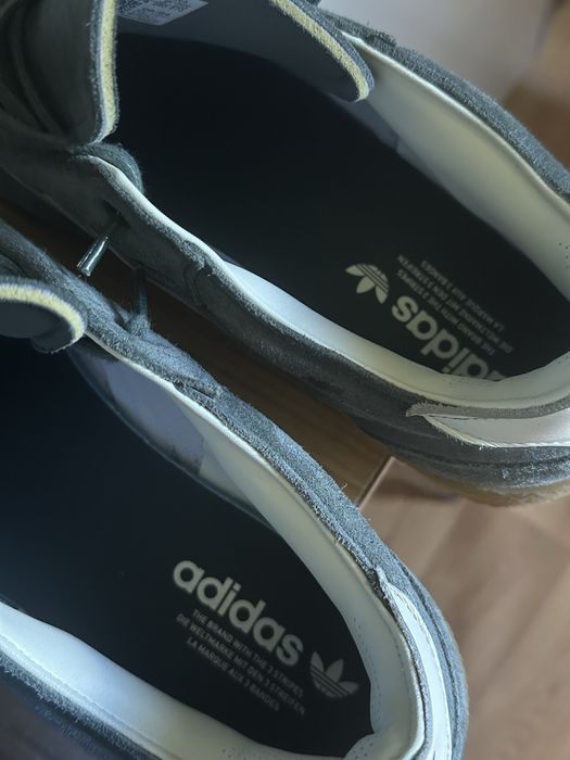 Adidas sneakers -44