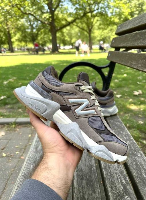 New Balance 9060 - Sneakersi Premium Box