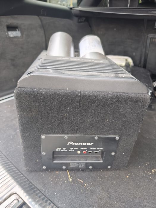 Активен бас Pioneer