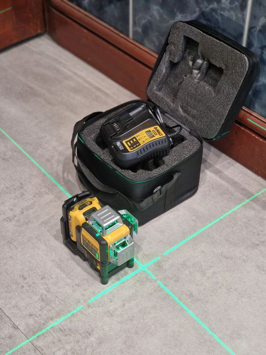 Laser dewalt 360 linie verde
