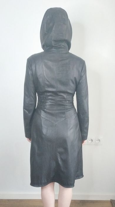 Кожаный плащ. Италия