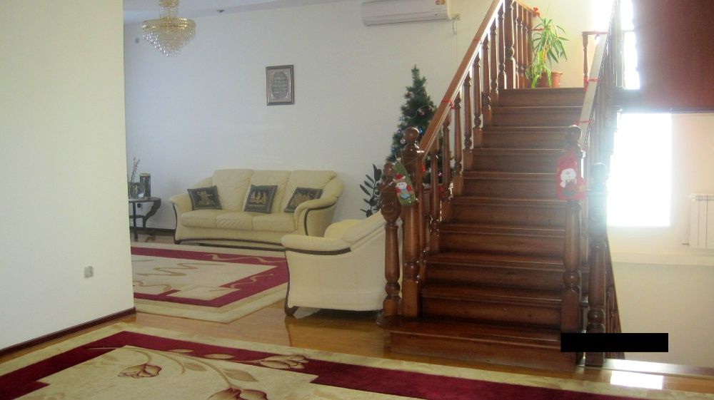 продается коттедж