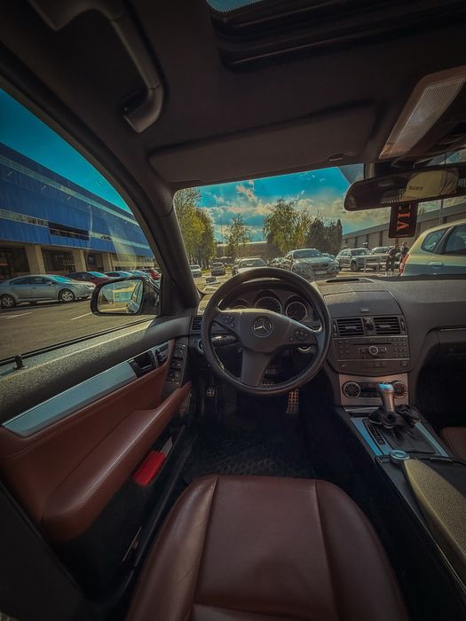 Mercedes Benz W204 C320 4Matic