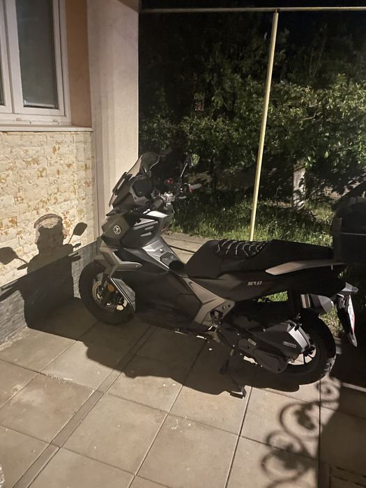 Scuter voge sr 1 adv