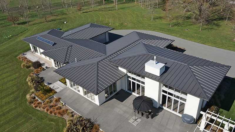 Montatori acoperis, reparatii acoperisuri, hidroizolatii, sarpante