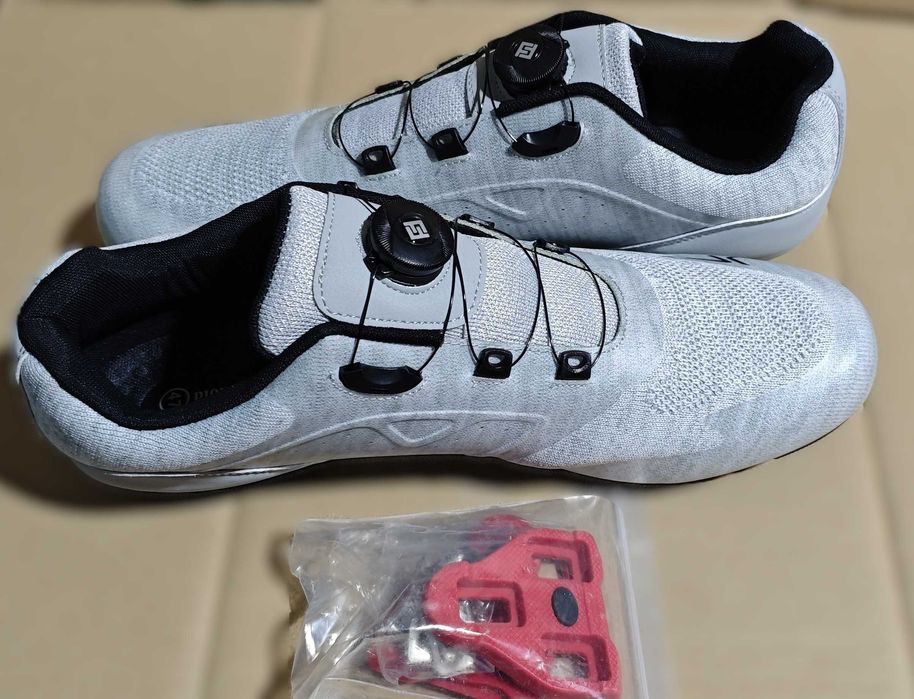 Велосипедни обувки, свръх леки, съвместими с Peloton & Look SPD-SL №47