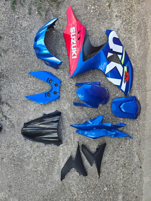 Пластмаси Suzuki gsx-r1000 2015