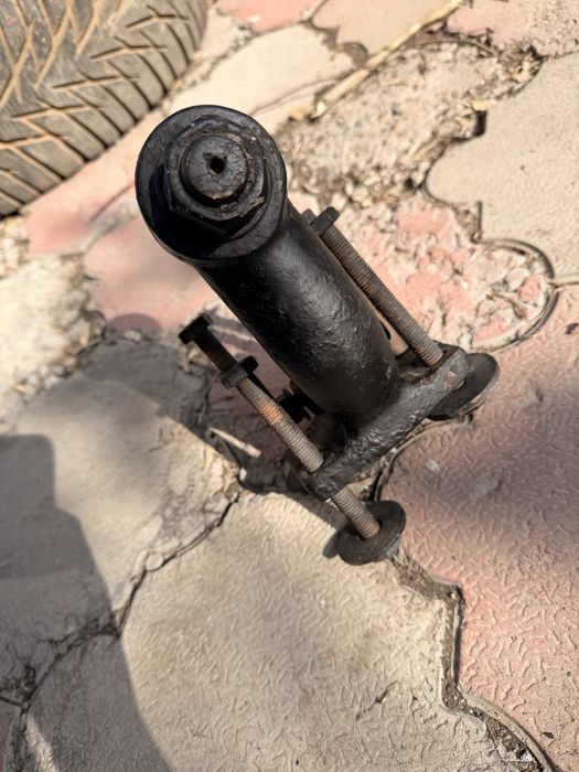 Фаркоп на Toyota Prado 120