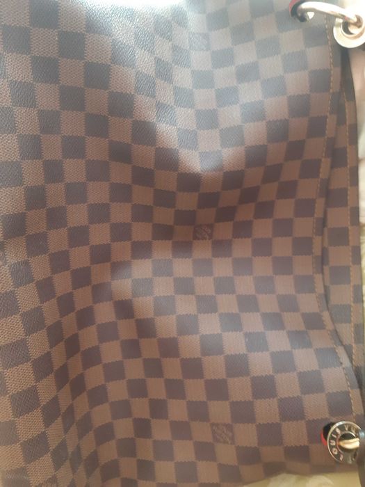 Louis Vuitton чанта