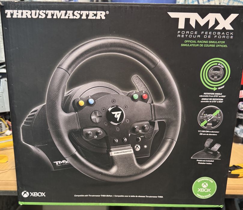 Thrumaster TMX Force Feedback -волан с педали