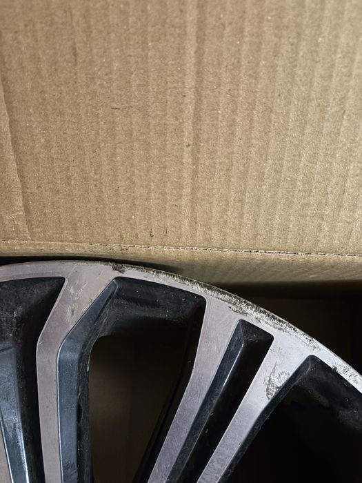 Vand Janta Toyota R17 ET40