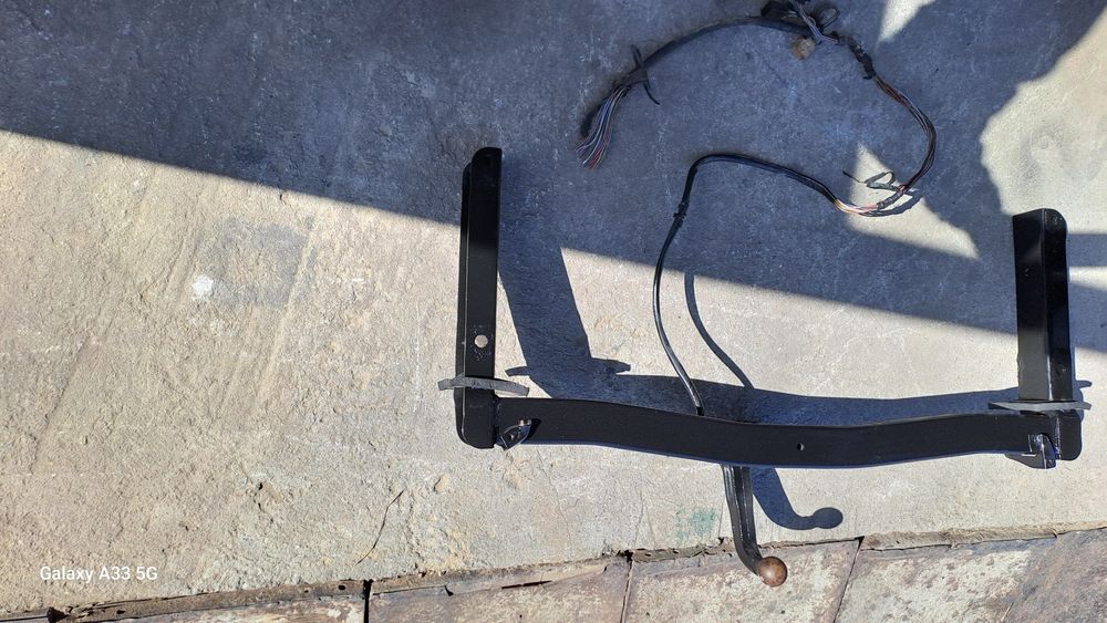 Теглич Оригинален за Ауди А6 Ц5/ Audi A6  [ C5] комби