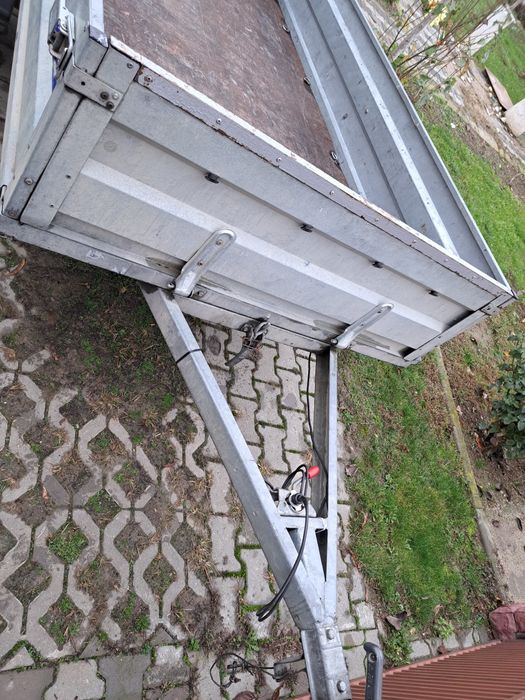 Remorca  auto 750 kg basculabila special pt ATV (platforma ATV)  cat B