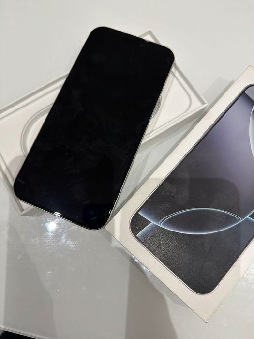 iPhone 16 pro max 1 T