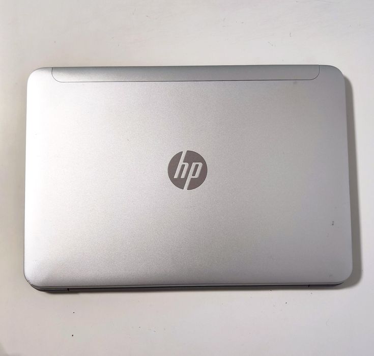 Laptop HP Stream 14 (AMD A4, 2GB RAM, 32GB) - Functional / Fara incarcator