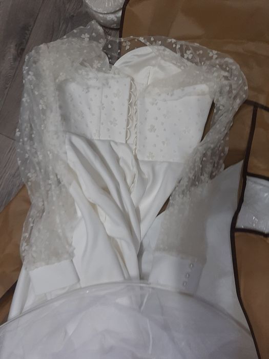 Продам свадебное платье