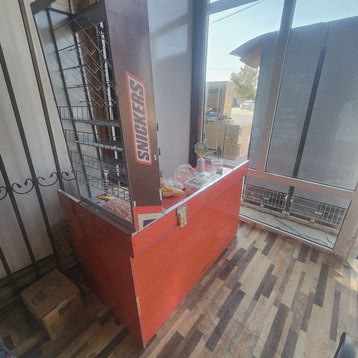 Tayyor dokonlar uchun prlavka zudlik bilan sotliadi