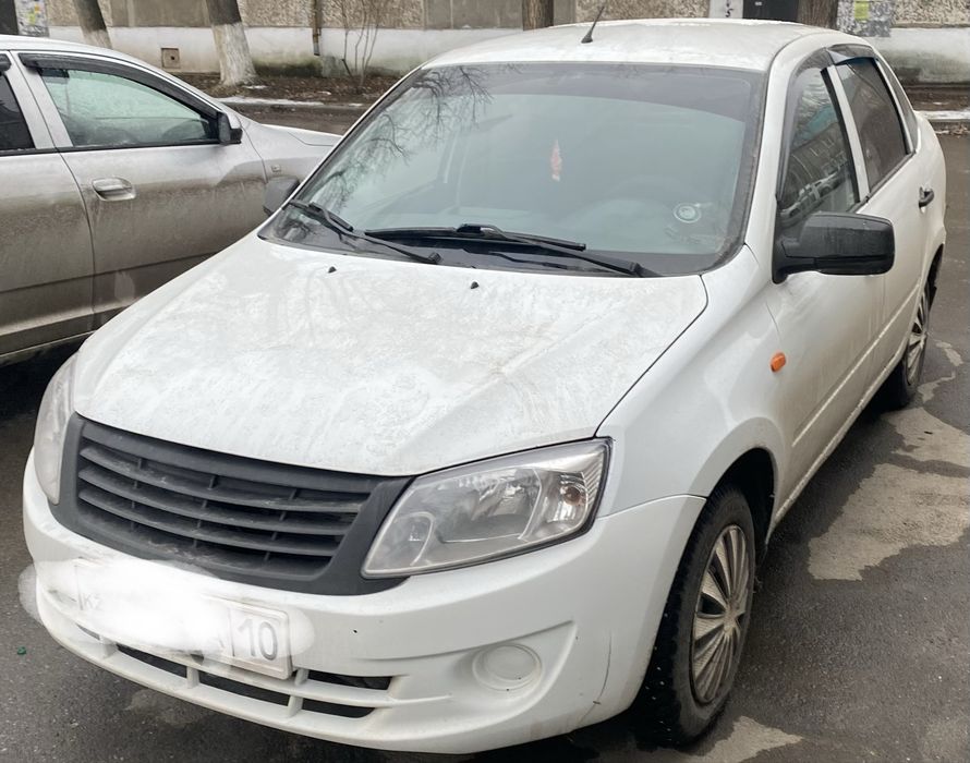 Лада Гранта 2013год
