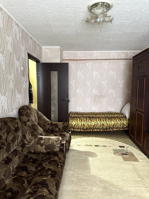 Сдам 1 кмн квартиру долгосрочно.