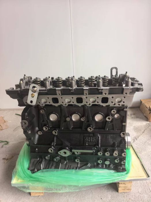 Лонгблок двигателя Isuzu 4HF1LB